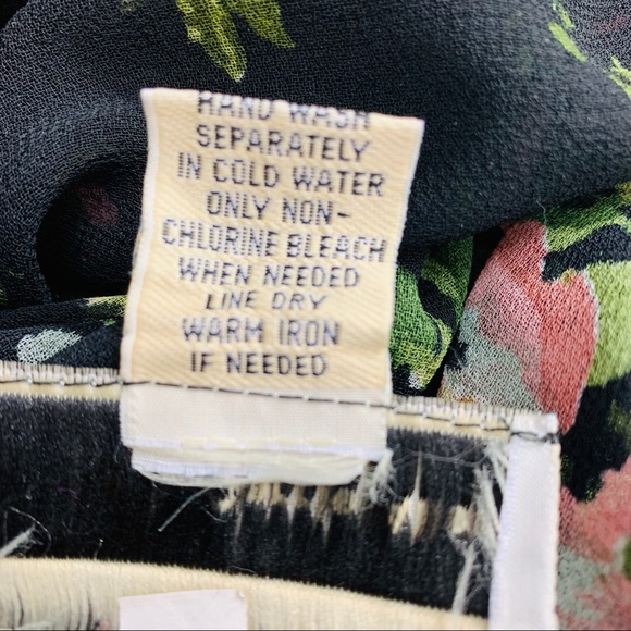 🎉HP🎉 Carry Allen / Black Floral Maxi Skirt - Picture 8 of 8